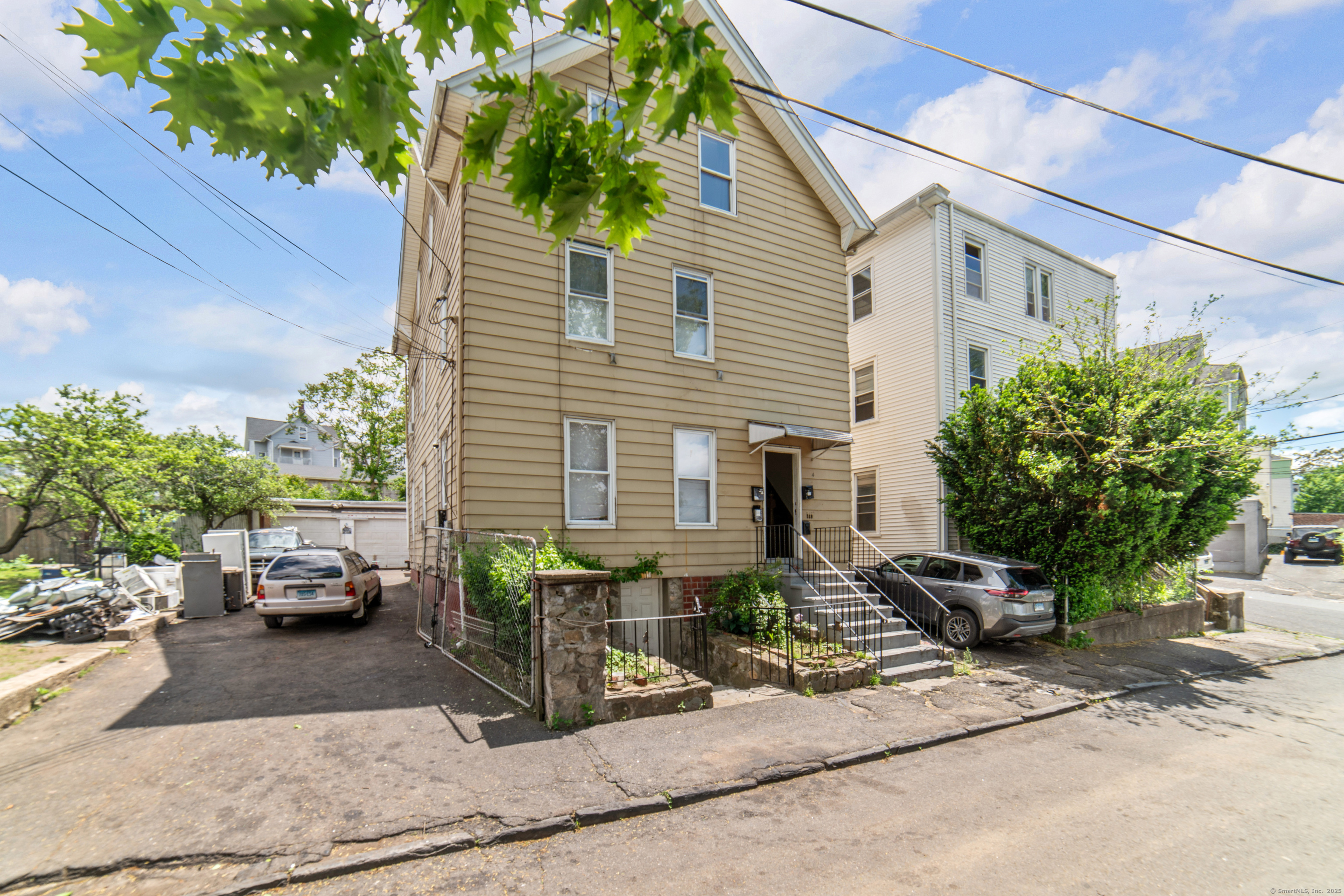 4 Granite Street