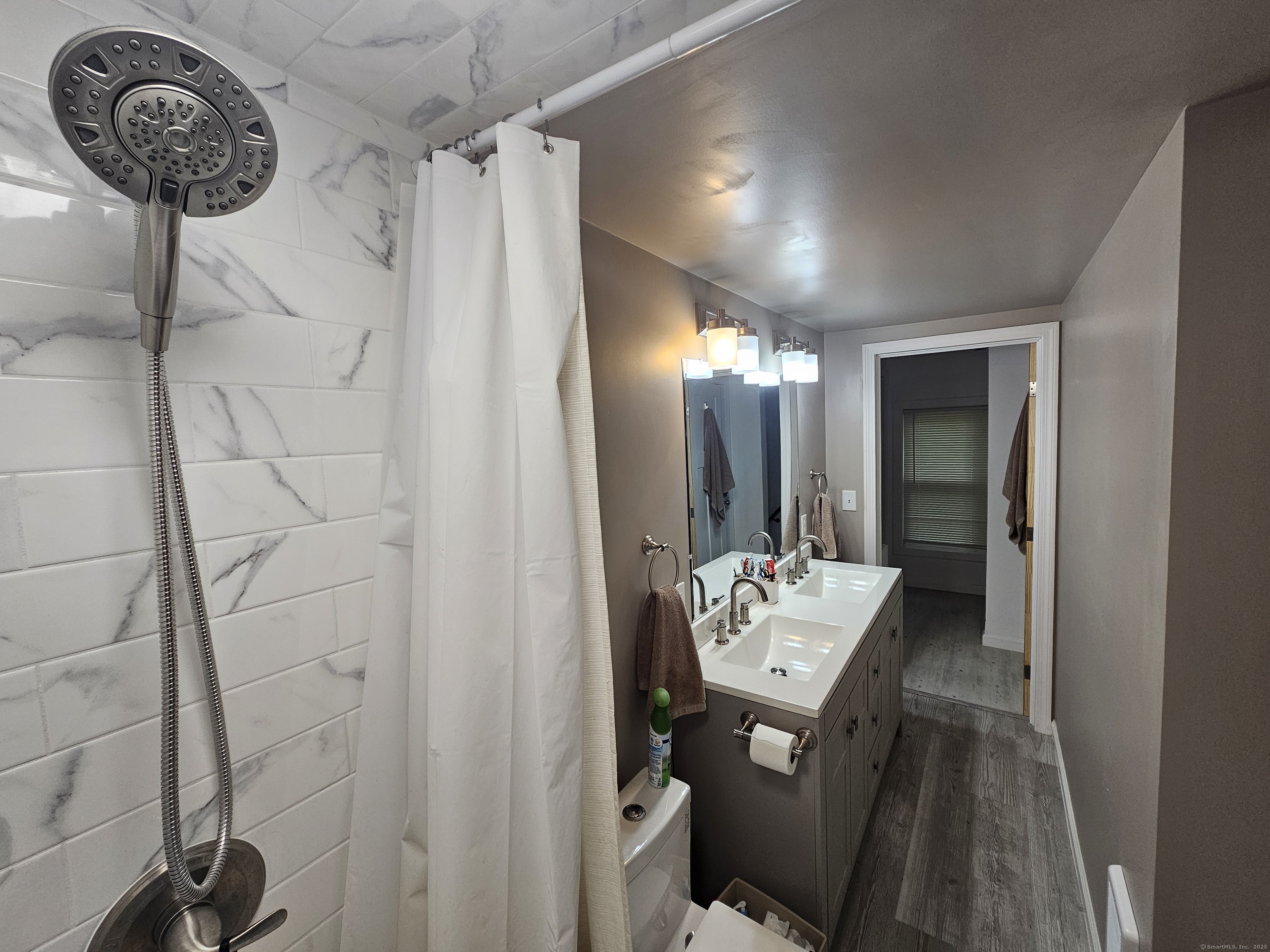 216 Bunker Hill Avenue, Waterbury, Connecticut image 17