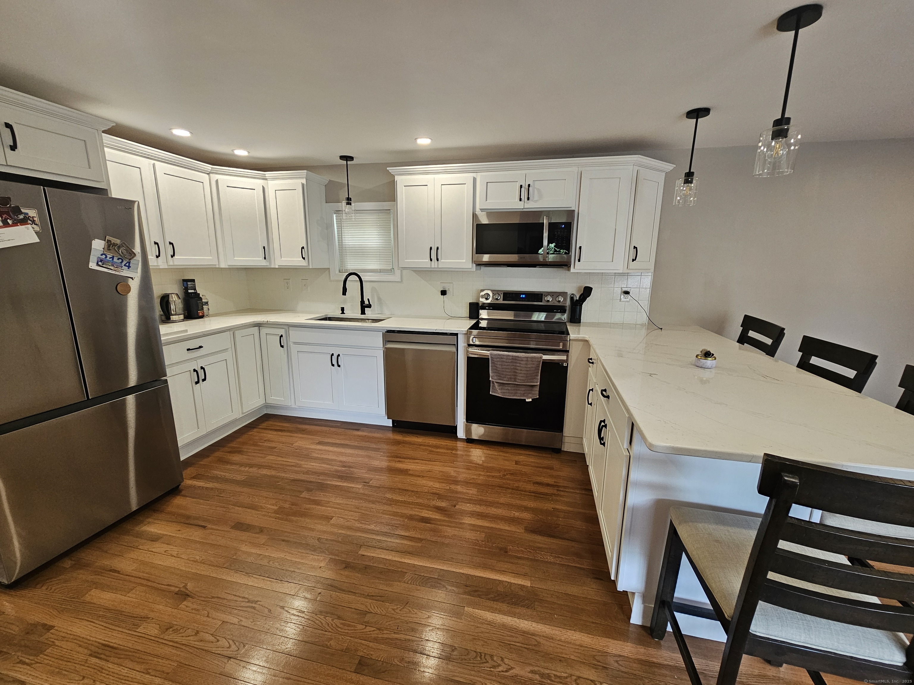216 Bunker Hill Avenue, Waterbury, Connecticut image 8
