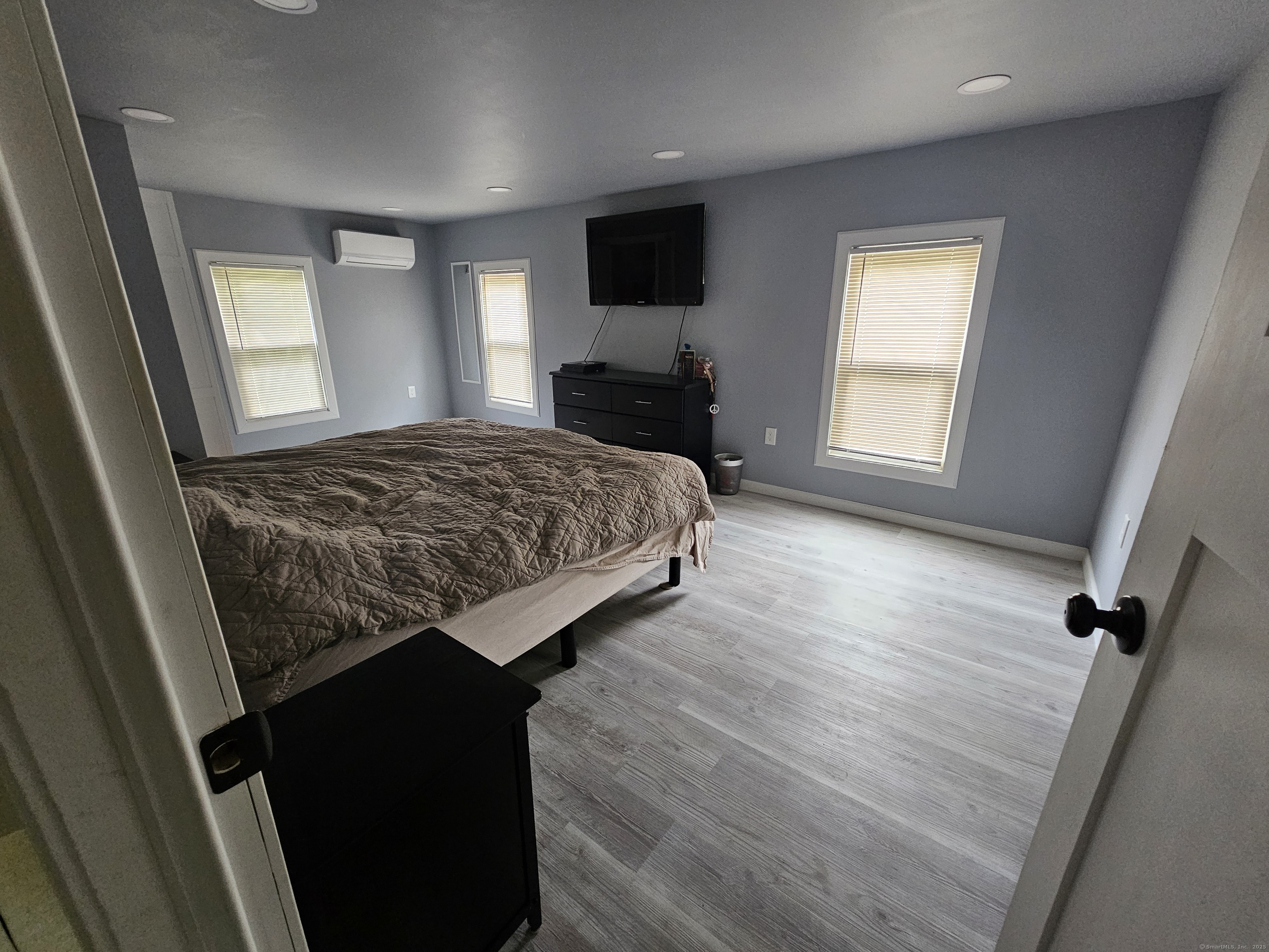 216 Bunker Hill Avenue, Waterbury, Connecticut image 23