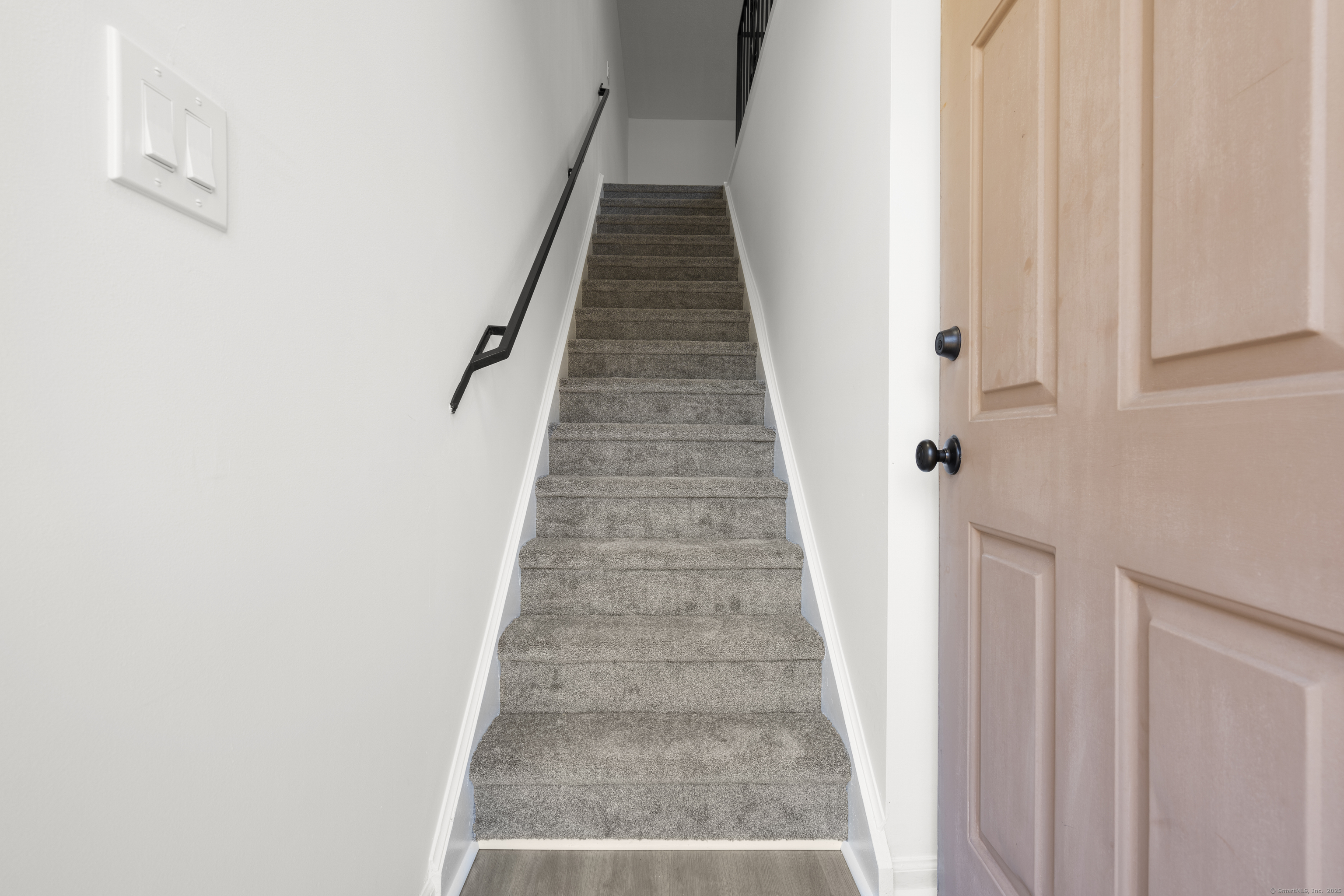 55 Thompson Street #APT 13C, East Haven, Connecticut image 4