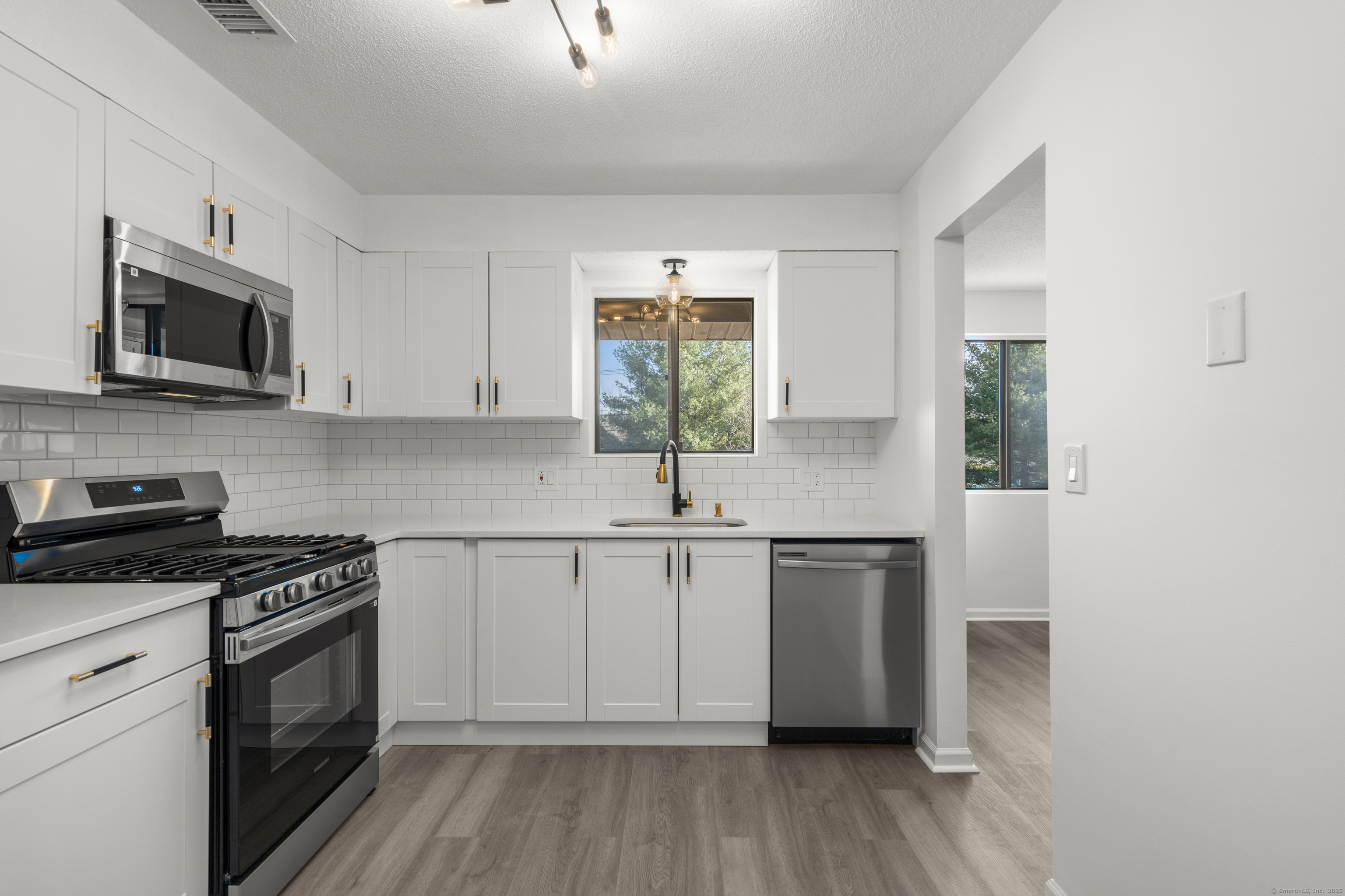 55 Thompson Street #APT 13C, East Haven, Connecticut image 8