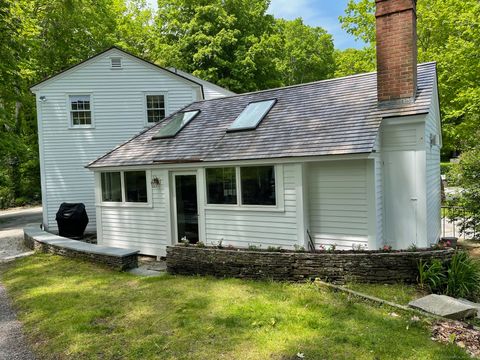 Tiny photo for 150 Ferry Road #Gatehouse, Lyme, CT 06439 (MLS # 24134272)