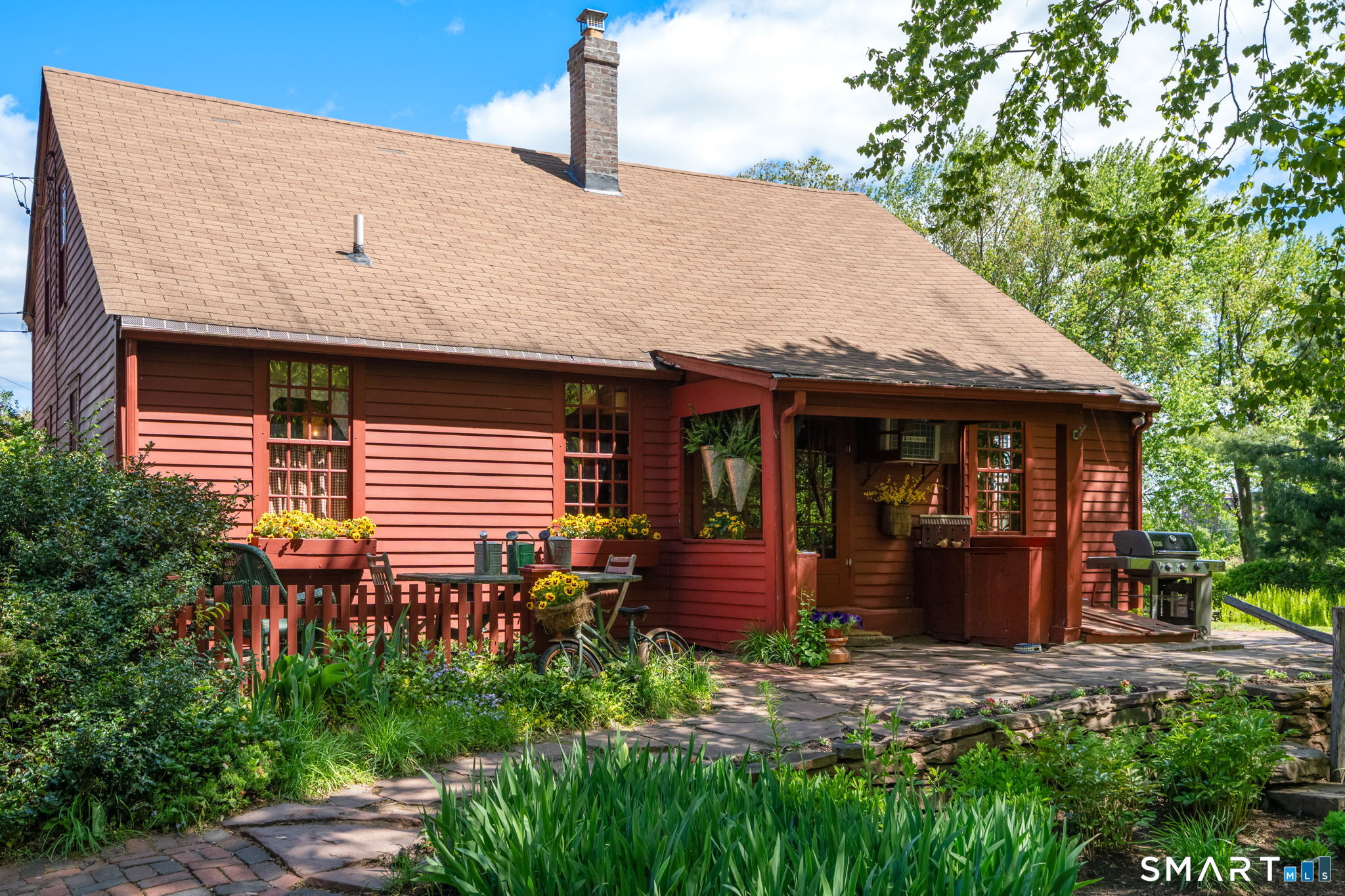 921 Thompsonville Road