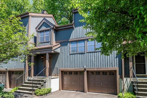 91 Heatherwood Drive 91 Brookfield CT 06804