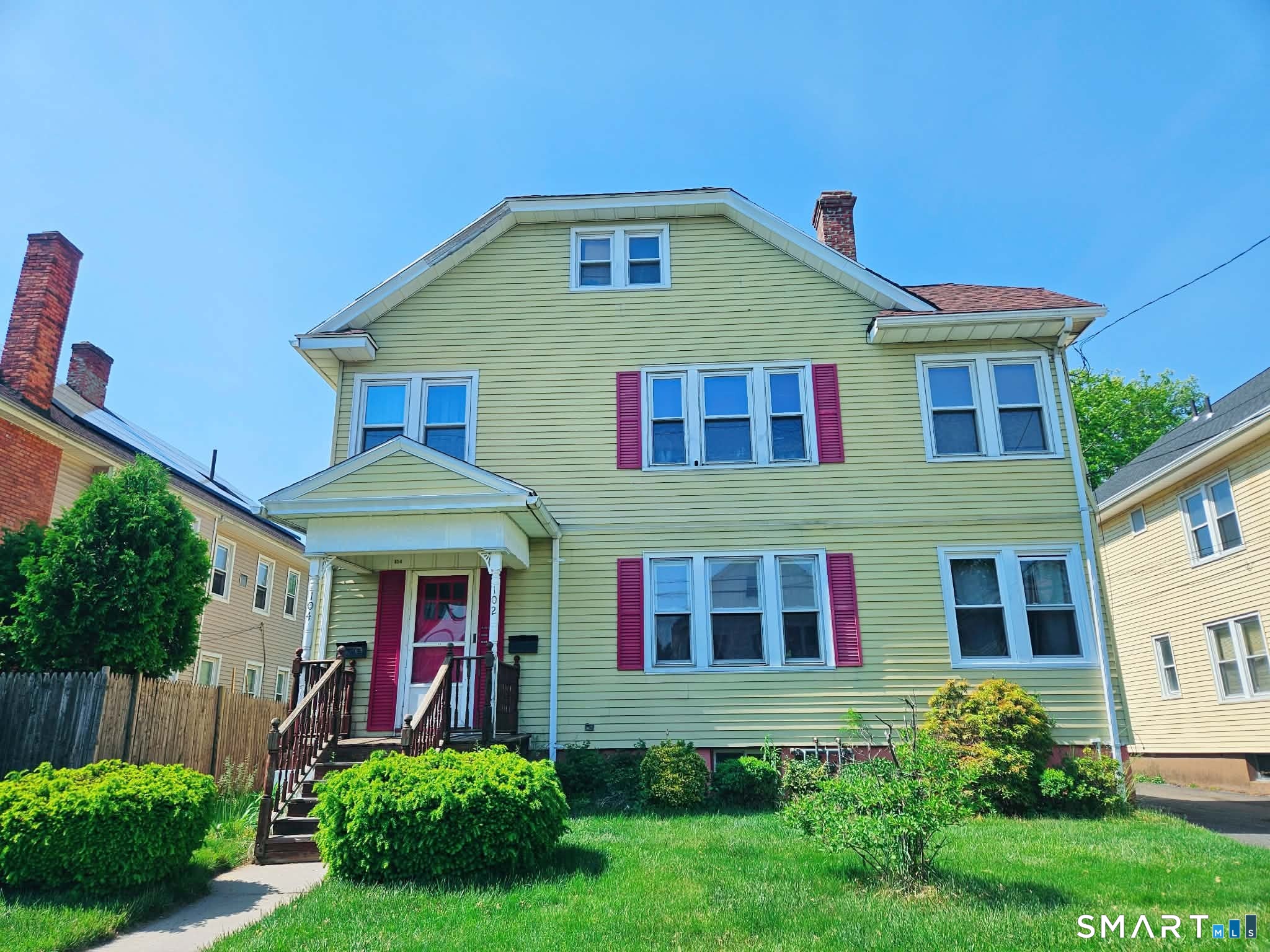 102-104 Mapleton Street