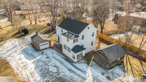 Photo of 26 Water Street, Guilford, CT 06437 (MLS # 24155741)