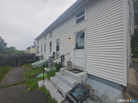 Tiny photo for 137 S Chestnut Street, Plainfield, CT 06374 (MLS # 24186521)