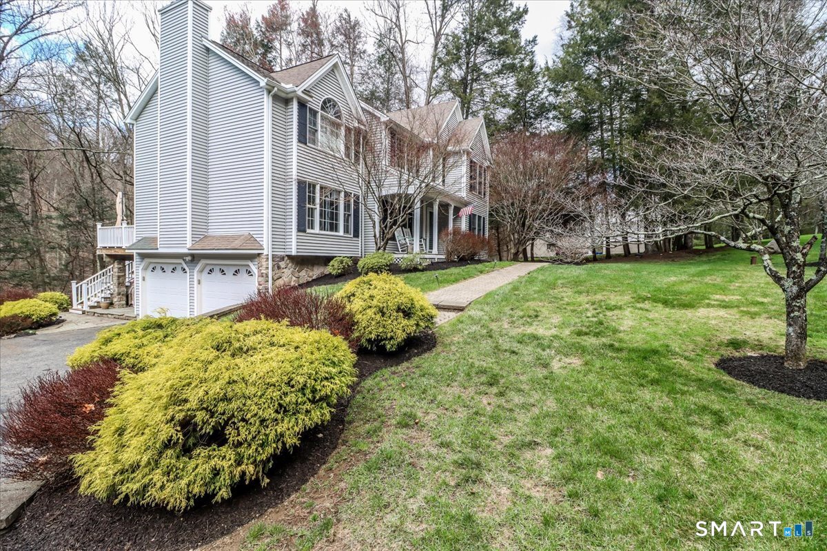 1 Hemlock Lane