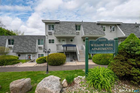 Photo of 113 Park Avenue #10, Danbury, CT 06810 (MLS # 24181973)