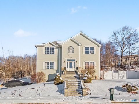 Photo of 207 Ridgefield Avenue, Waterbury, CT 06705 (MLS # 24150848)