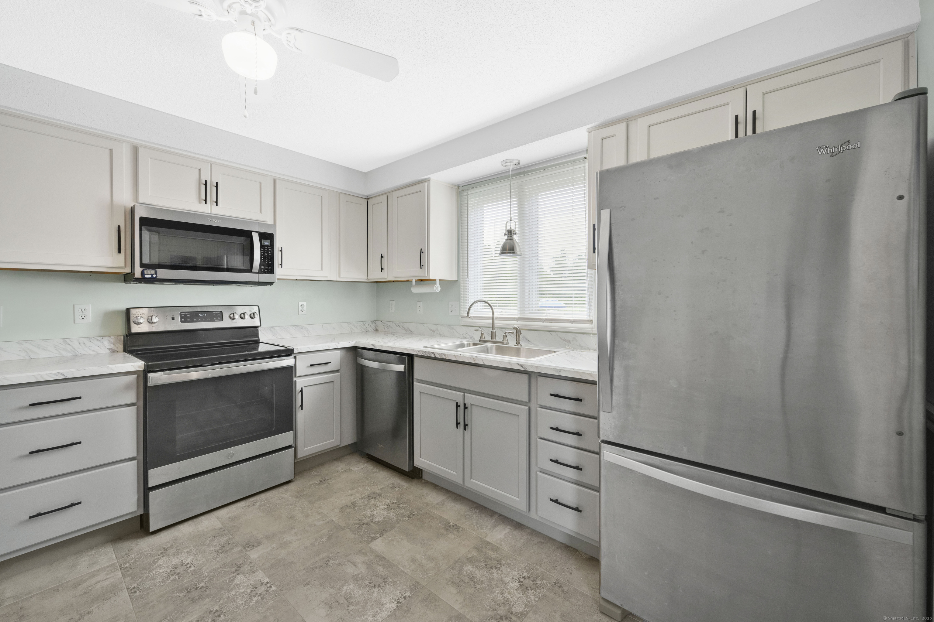 58 Spruceland Road, Enfield, Connecticut image 17