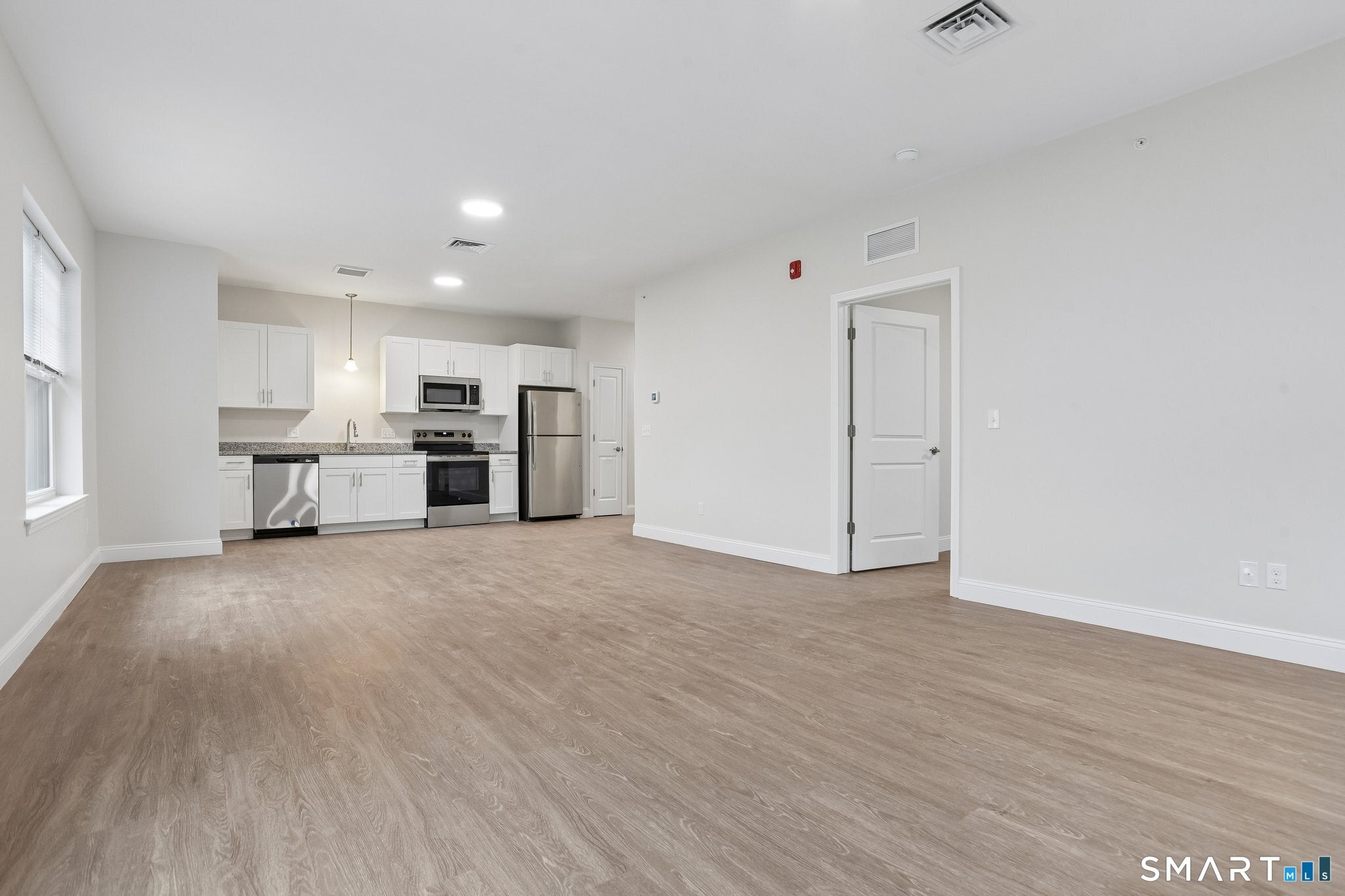 55 Steele Boulevard 306