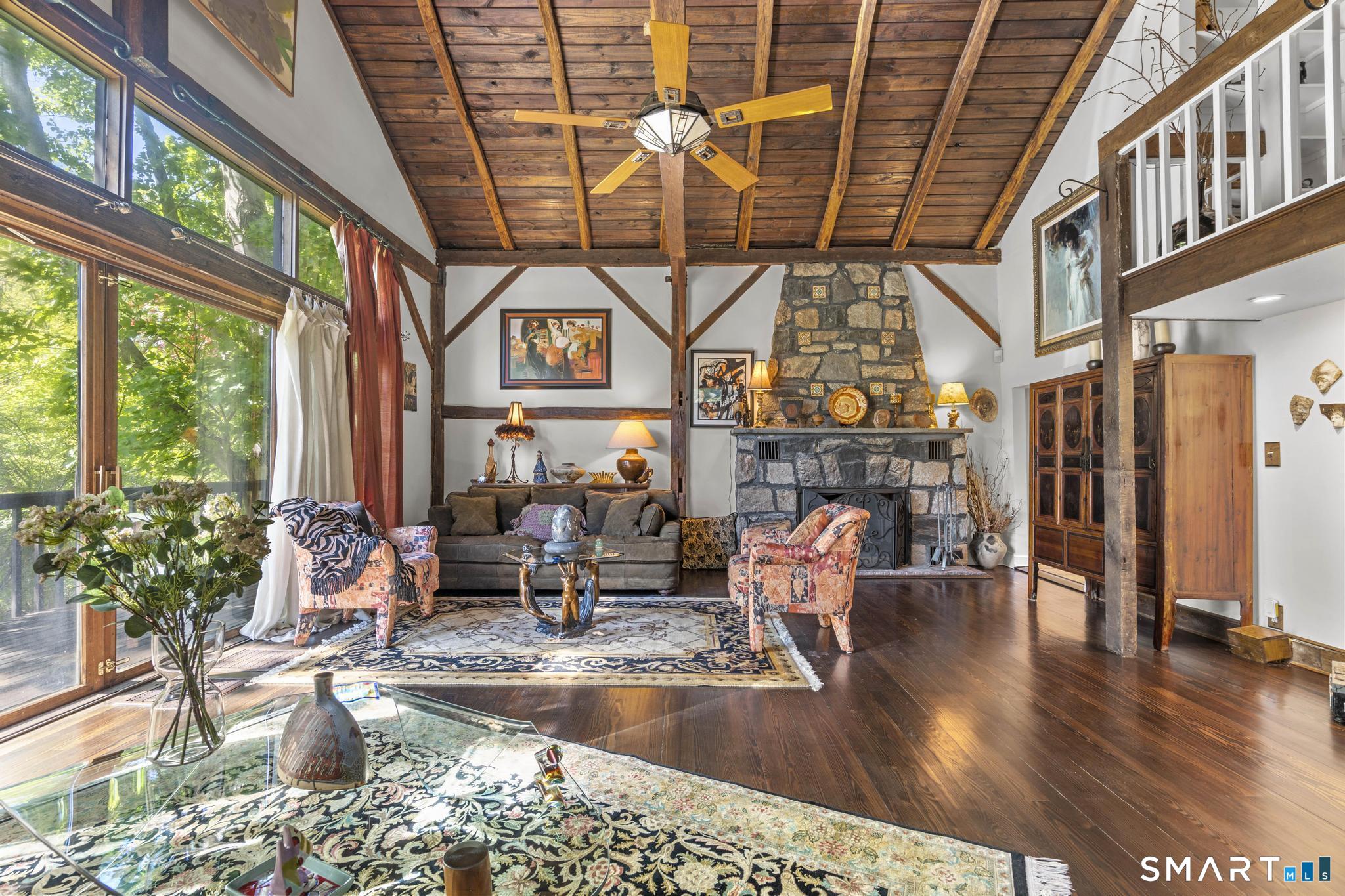 2596 High Ridge Road