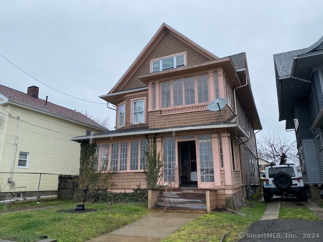 376 Seaview Avenue