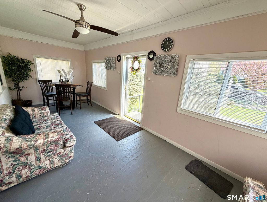 Photo of 273 Palm Street, Hartford, CT 06112 (MLS # 24168252)