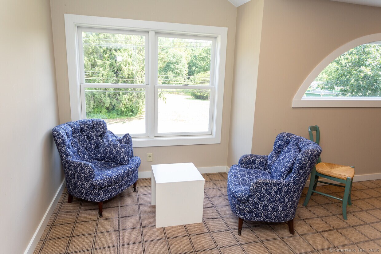 1587 Boston Post Road B-8