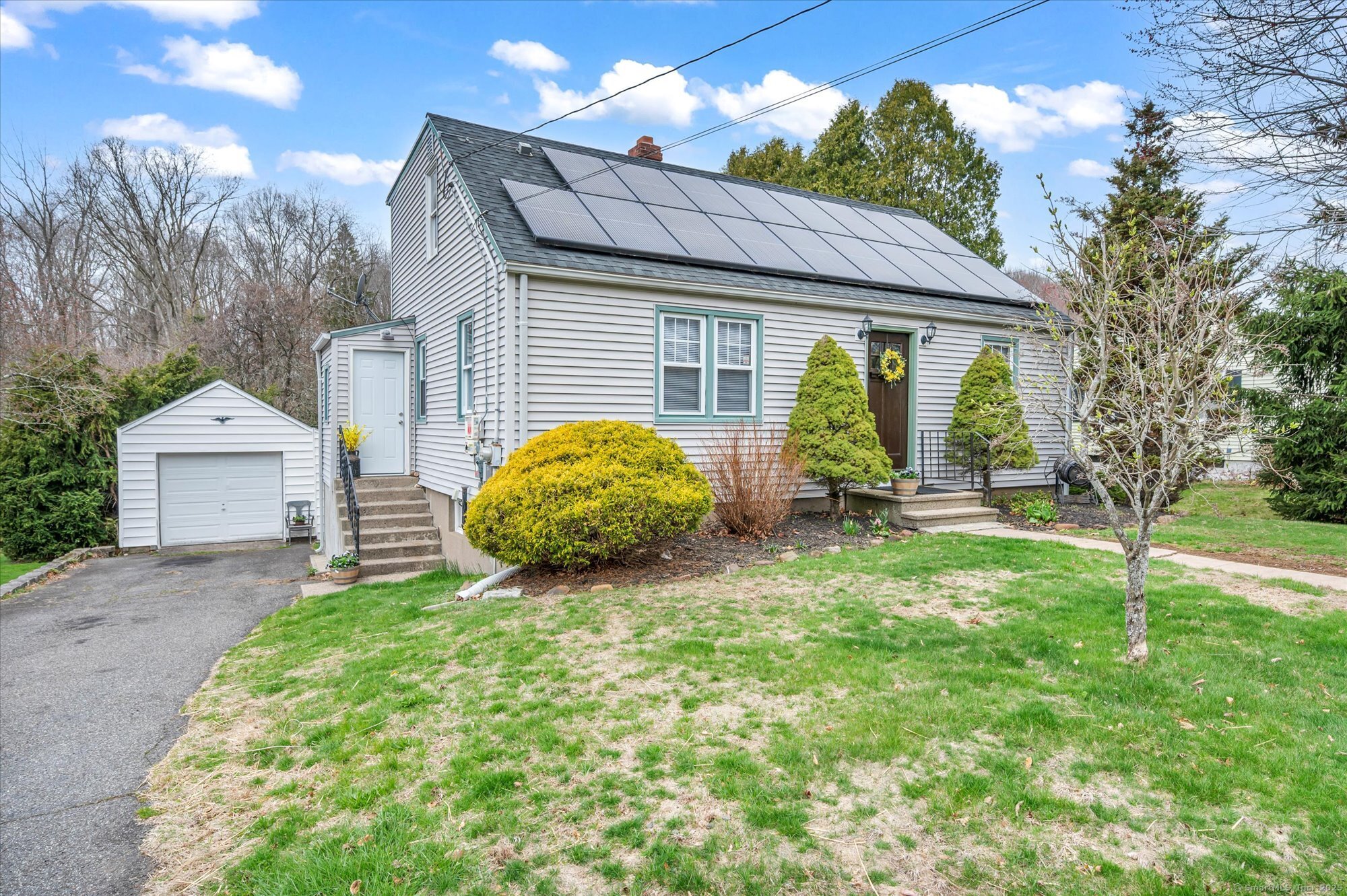 295 Swain Avenue, Meriden, Connecticut image 1