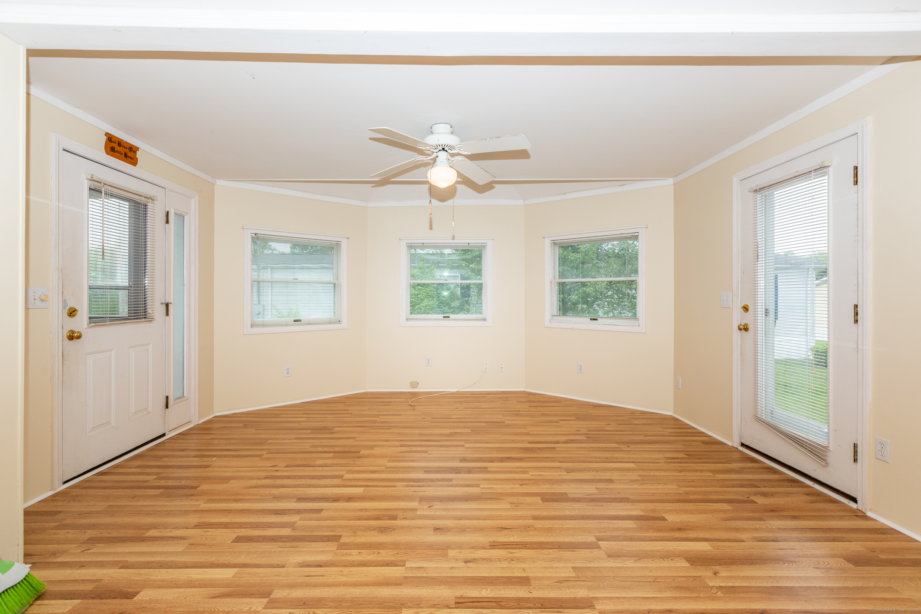 2 Oak Road, Southington, Connecticut image 4