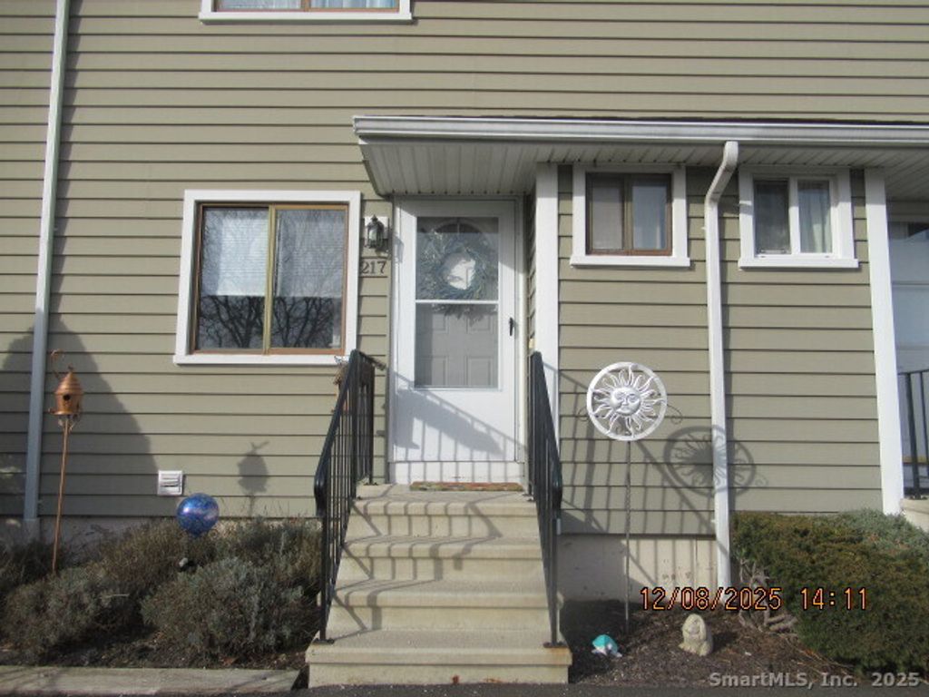 Photo of 217 Monticello Drive #217, Branford, CT 06405 (MLS # 24144091)