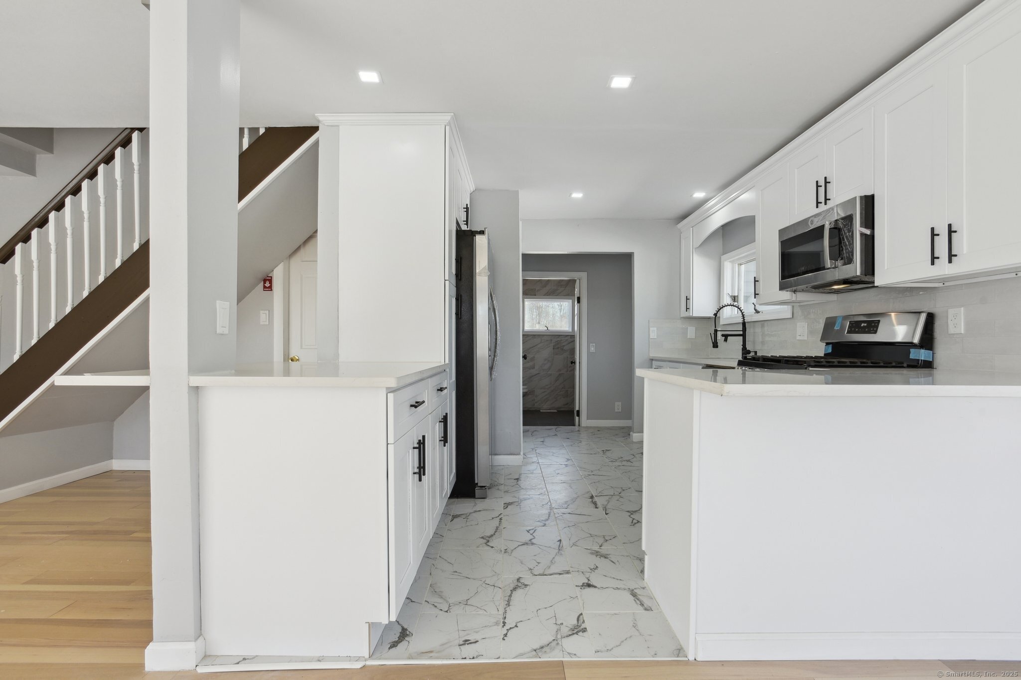 34 2nd Avenue, East Haven, Connecticut image 6