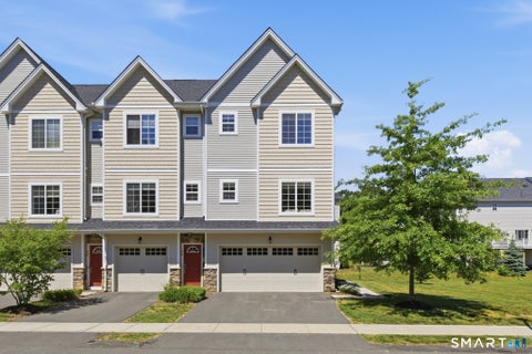 Photo of 42 Lexie Lane #42, South Windsor, CT 06074 (MLS # 24178690)