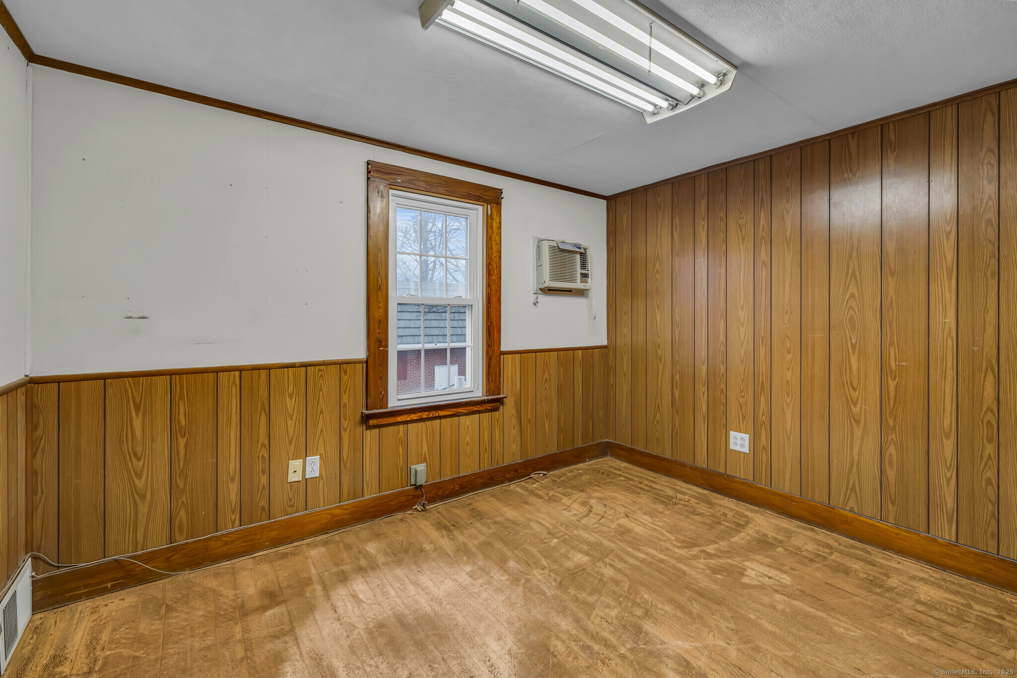 1054 Boston Post Road, Guilford, Connecticut image 23