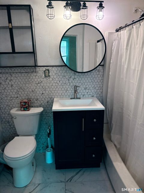 Tiny photo for 202 Bellevue Street #B, Hartford, CT 06120 (MLS # 24149016)