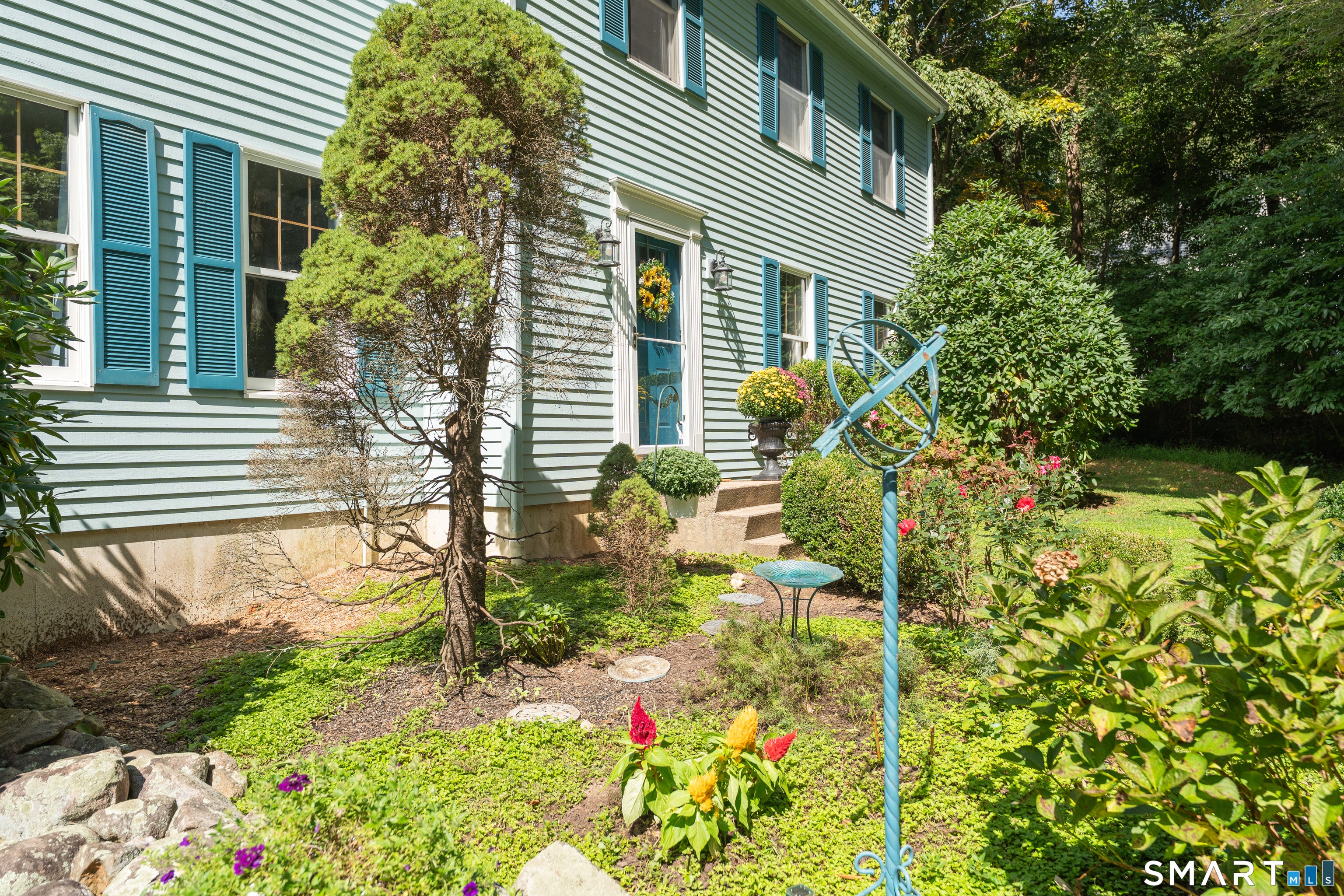 73 Long Hill Road