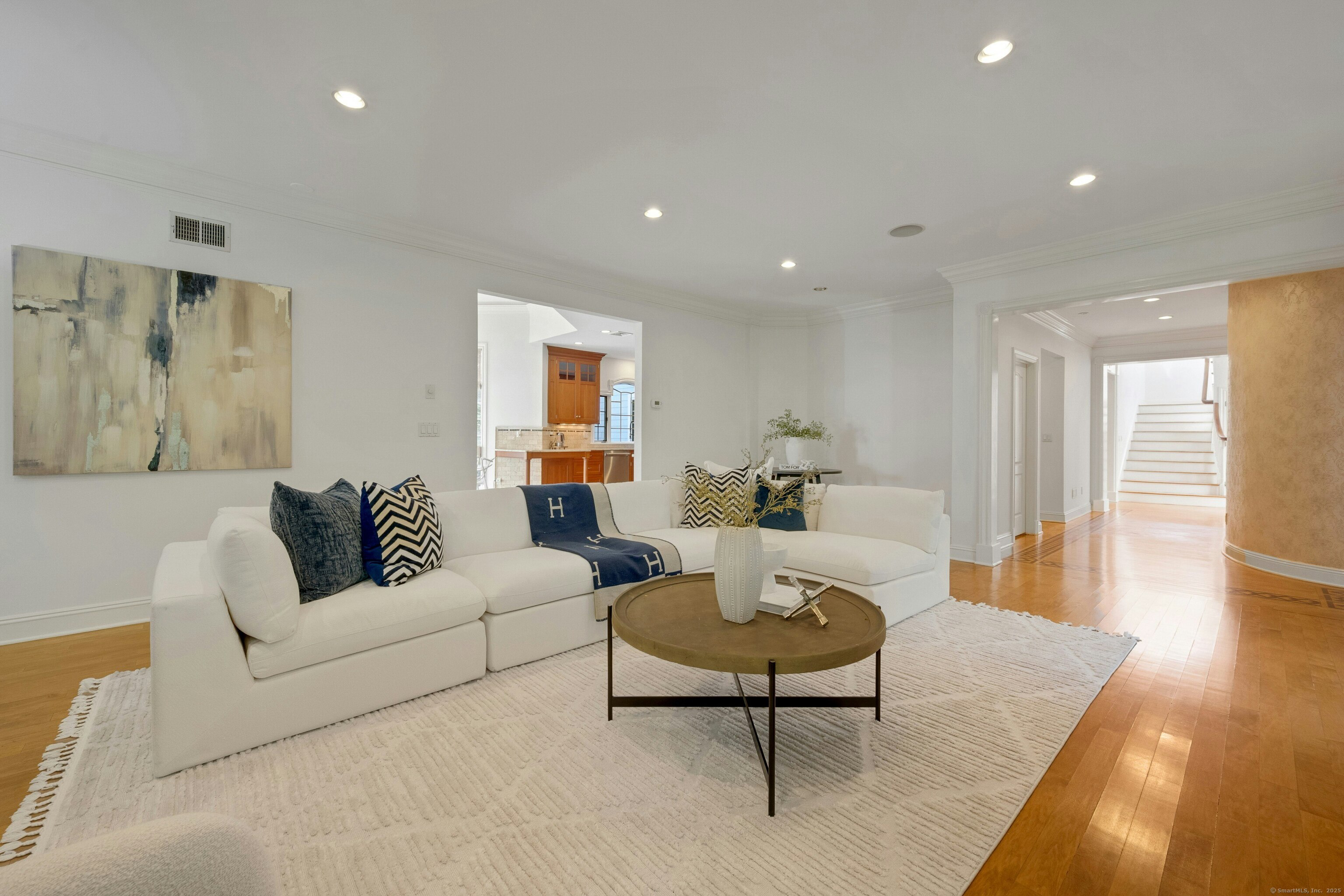 39 Running Brook Lane