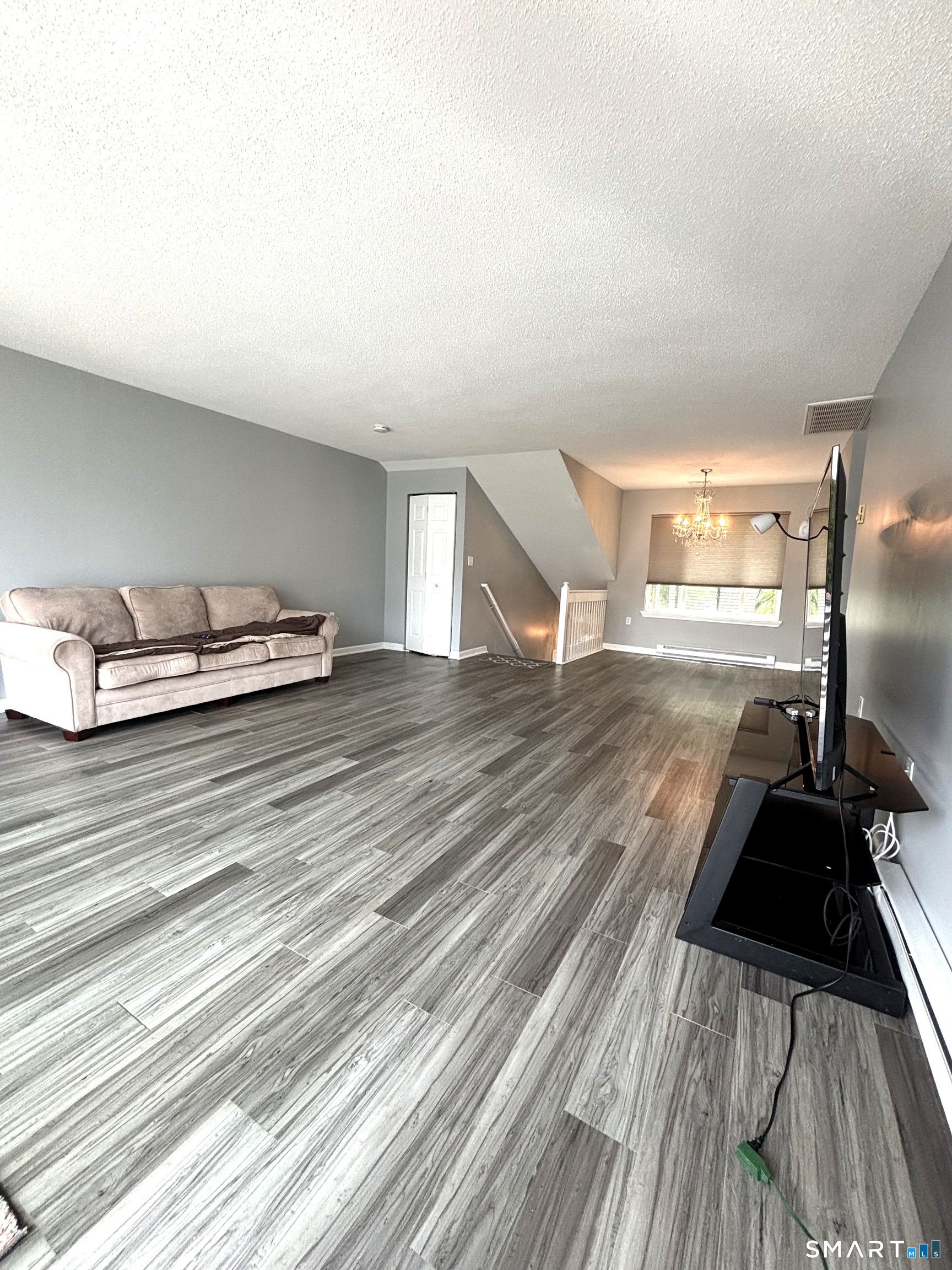 44 Candlewood Drive 44