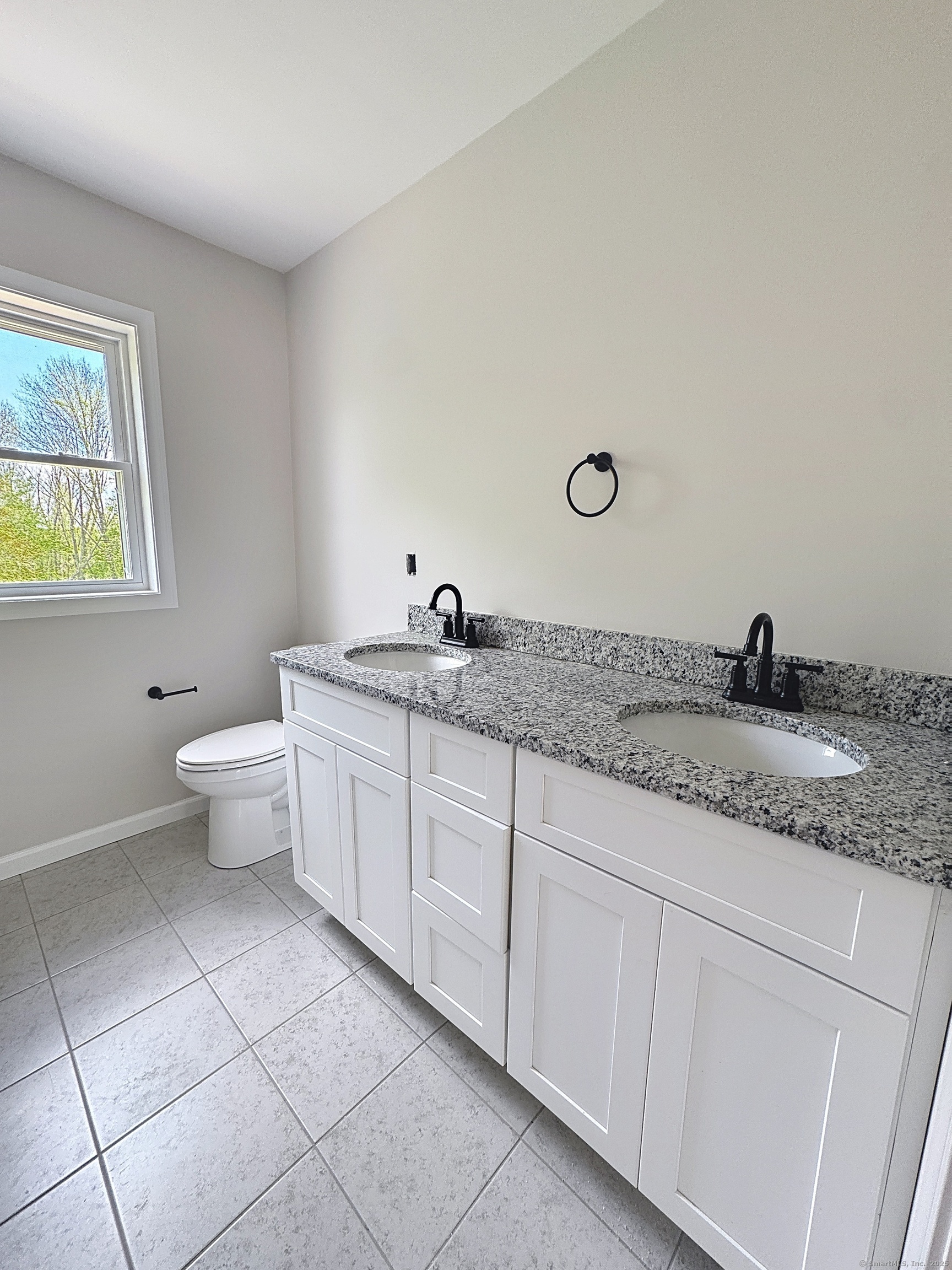22 Tommy Court, Norwich, Connecticut image 16
