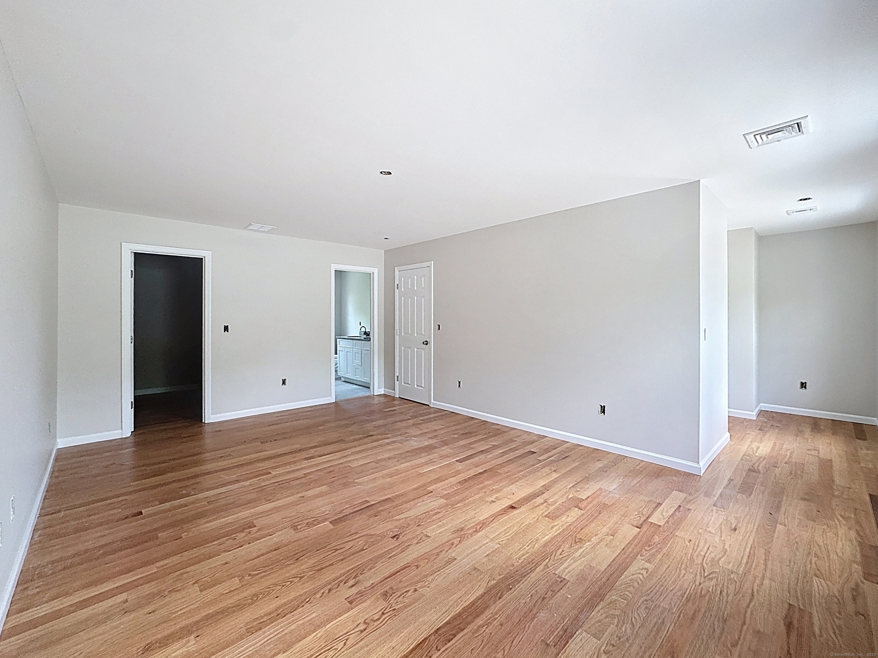 22 Tommy Court, Norwich, Connecticut image 15
