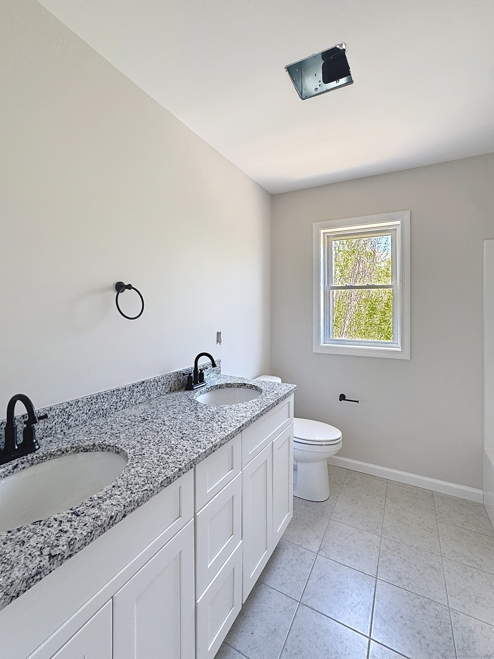 22 Tommy Court, Norwich, Connecticut image 17