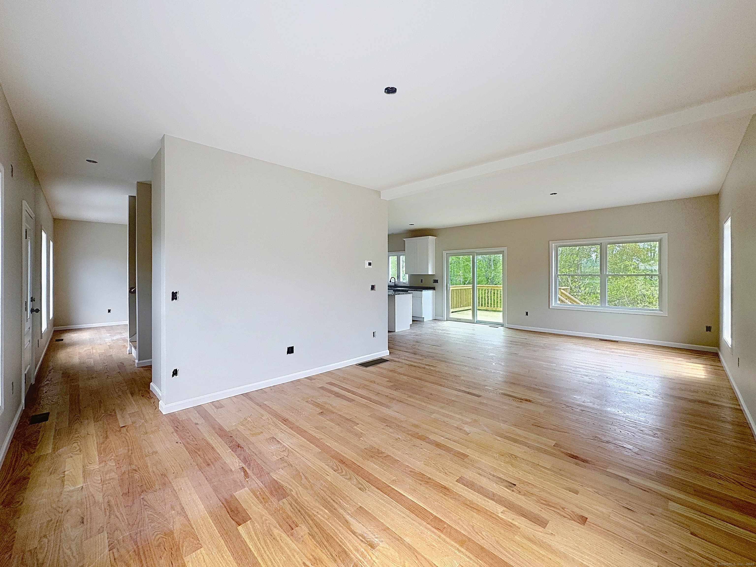 22 Tommy Court, Norwich, Connecticut image 5