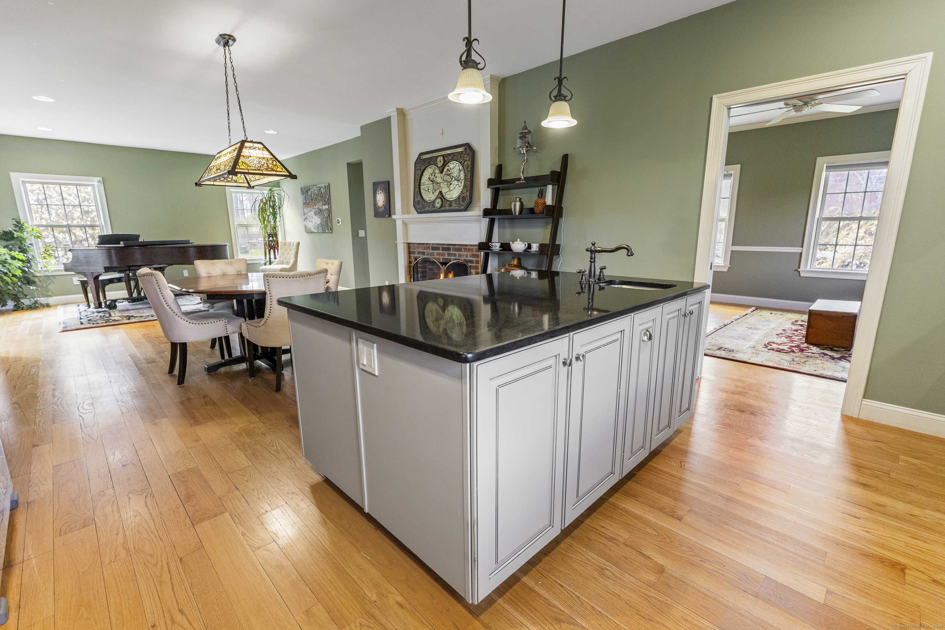 267 Chase Road, Thompson, Connecticut image 8