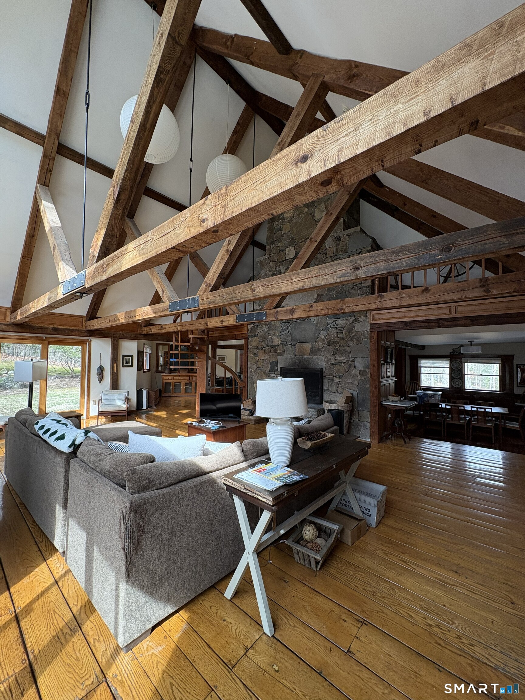 40 Looking Glass Hill Road