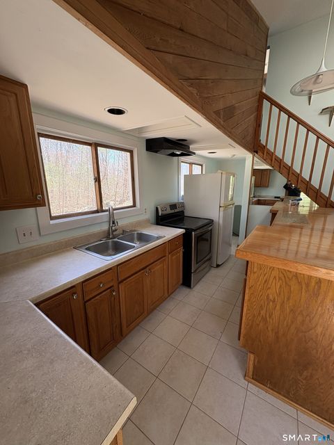 Tiny photo for 40 Looking Glass Hill Road, Litchfield, CT 06750 (MLS # 24167945)