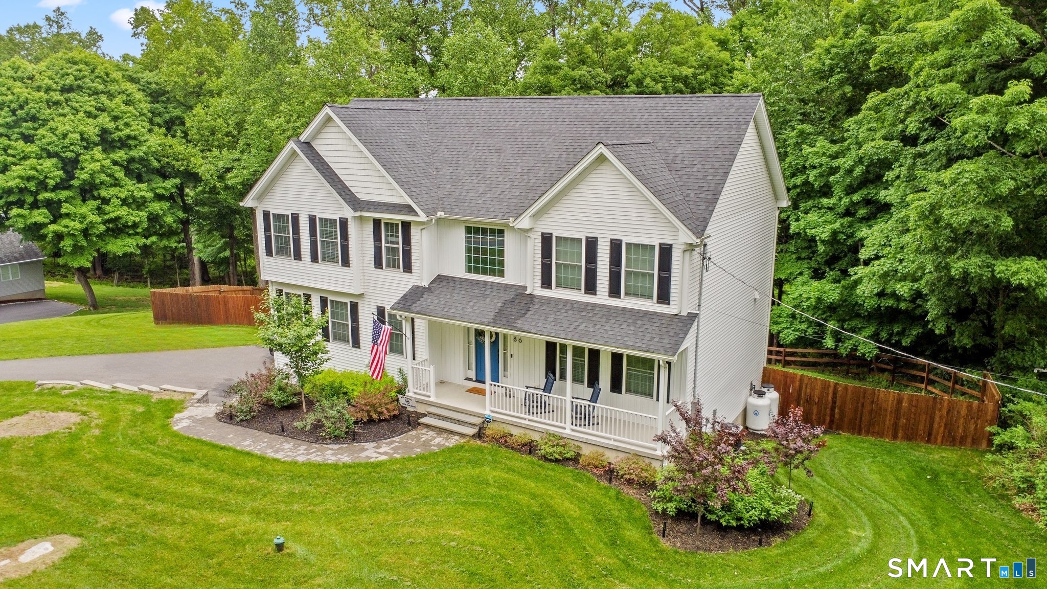 86 Summit Road