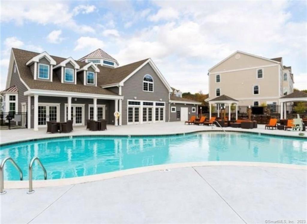 318 Copper Square Drive 318