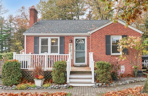 Photo of 6 Jondot Drive, Enfield, CT 06082 (MLS # 24137354)