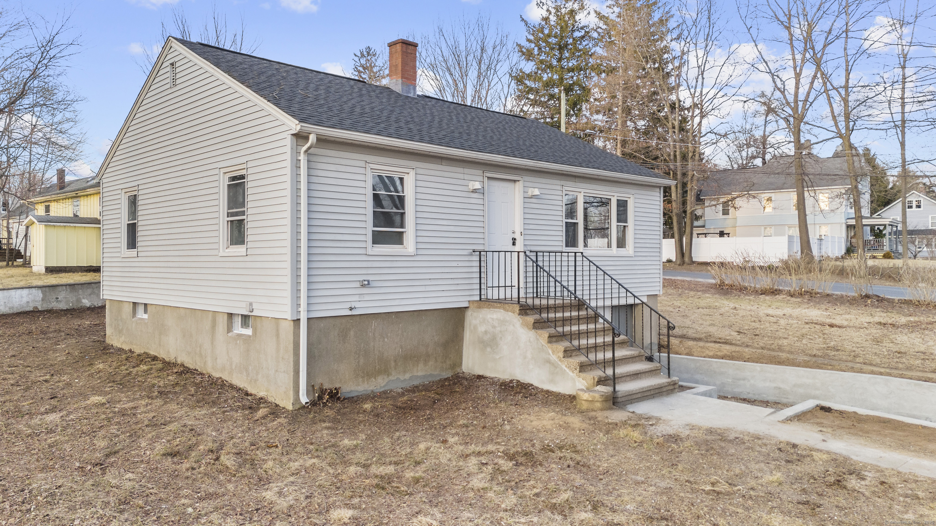 1119 Meriden Road, Waterbury, Connecticut image 3