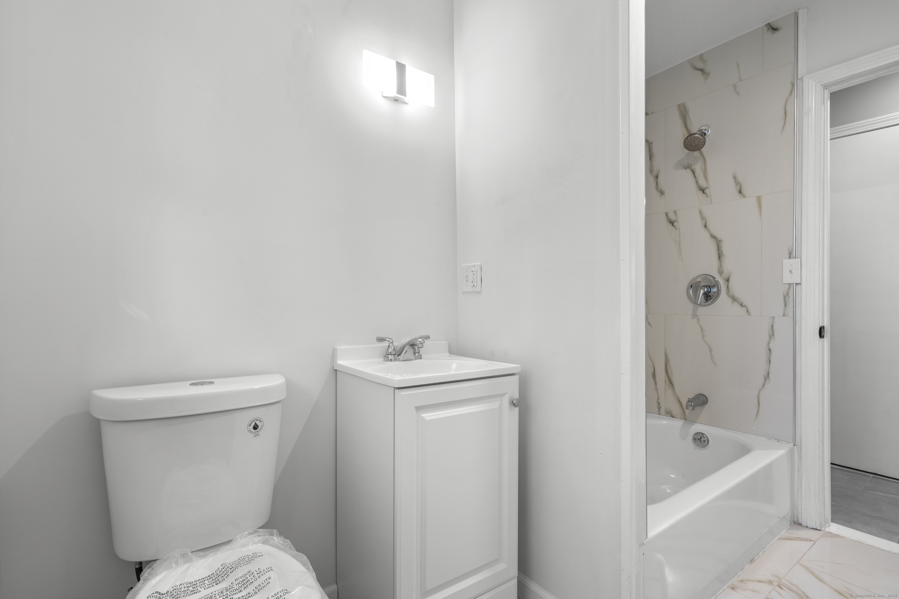 1119 Meriden Road, Waterbury, Connecticut image 30