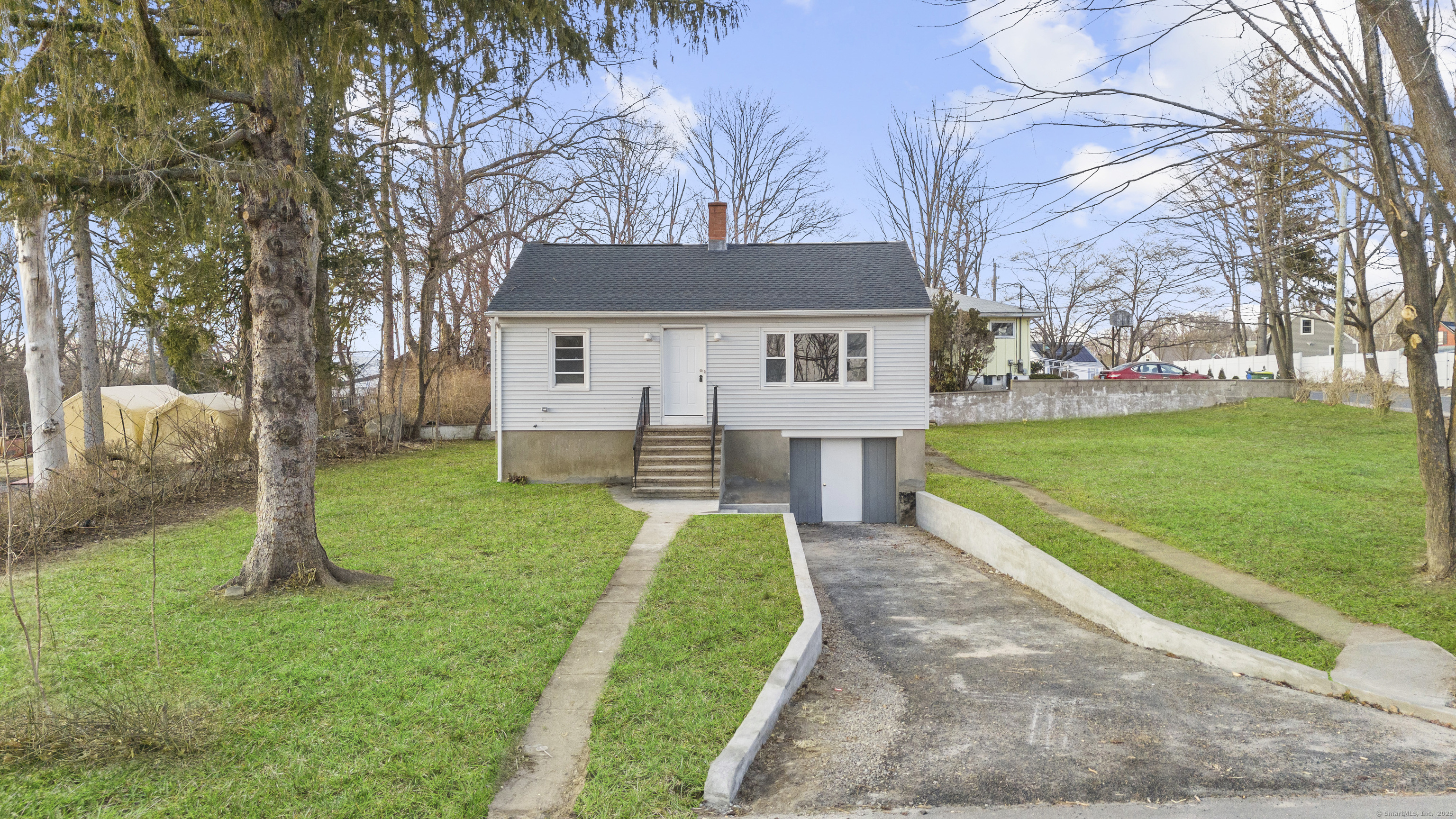 1119 Meriden Road, Waterbury, Connecticut image 1