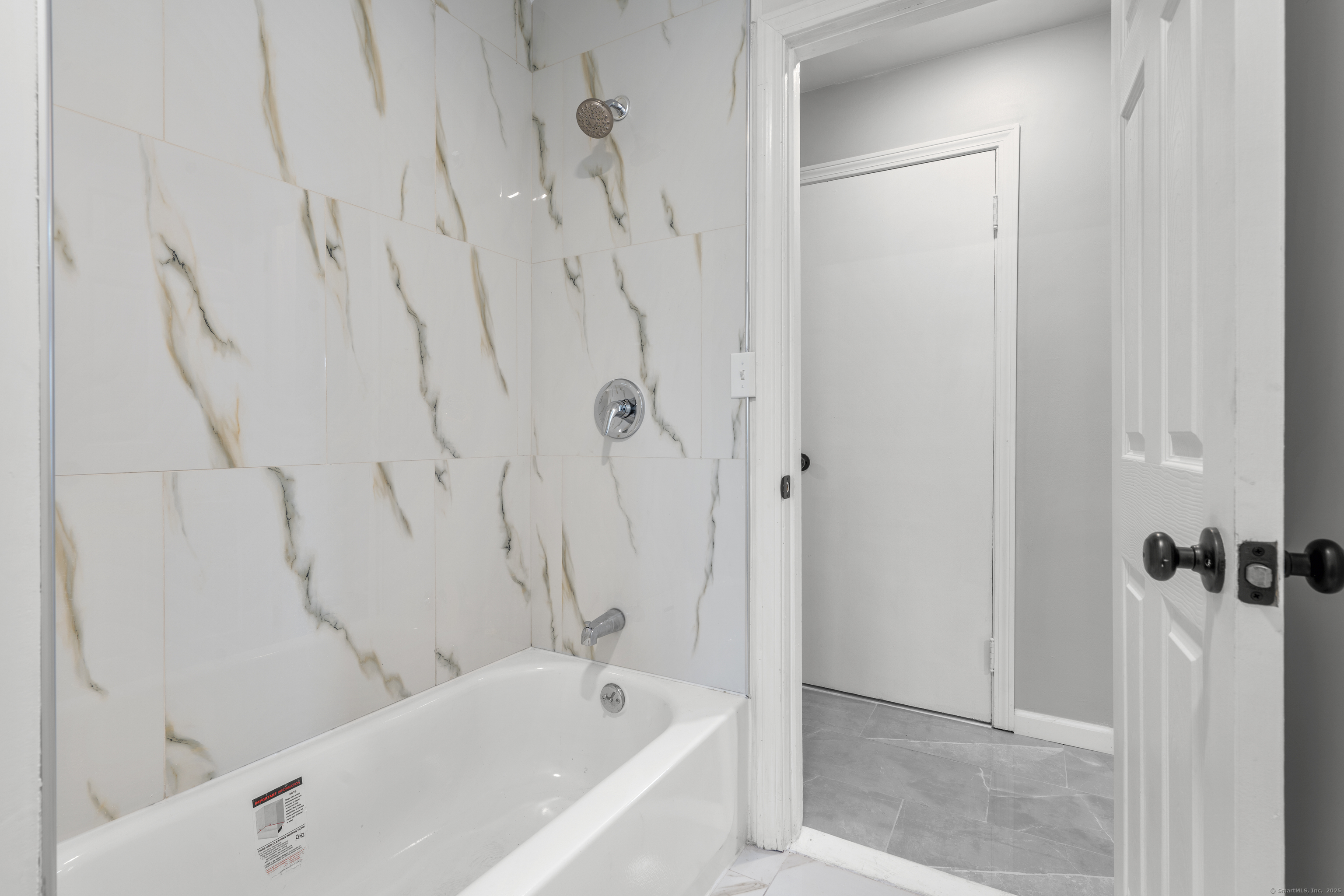 1119 Meriden Road, Waterbury, Connecticut image 31