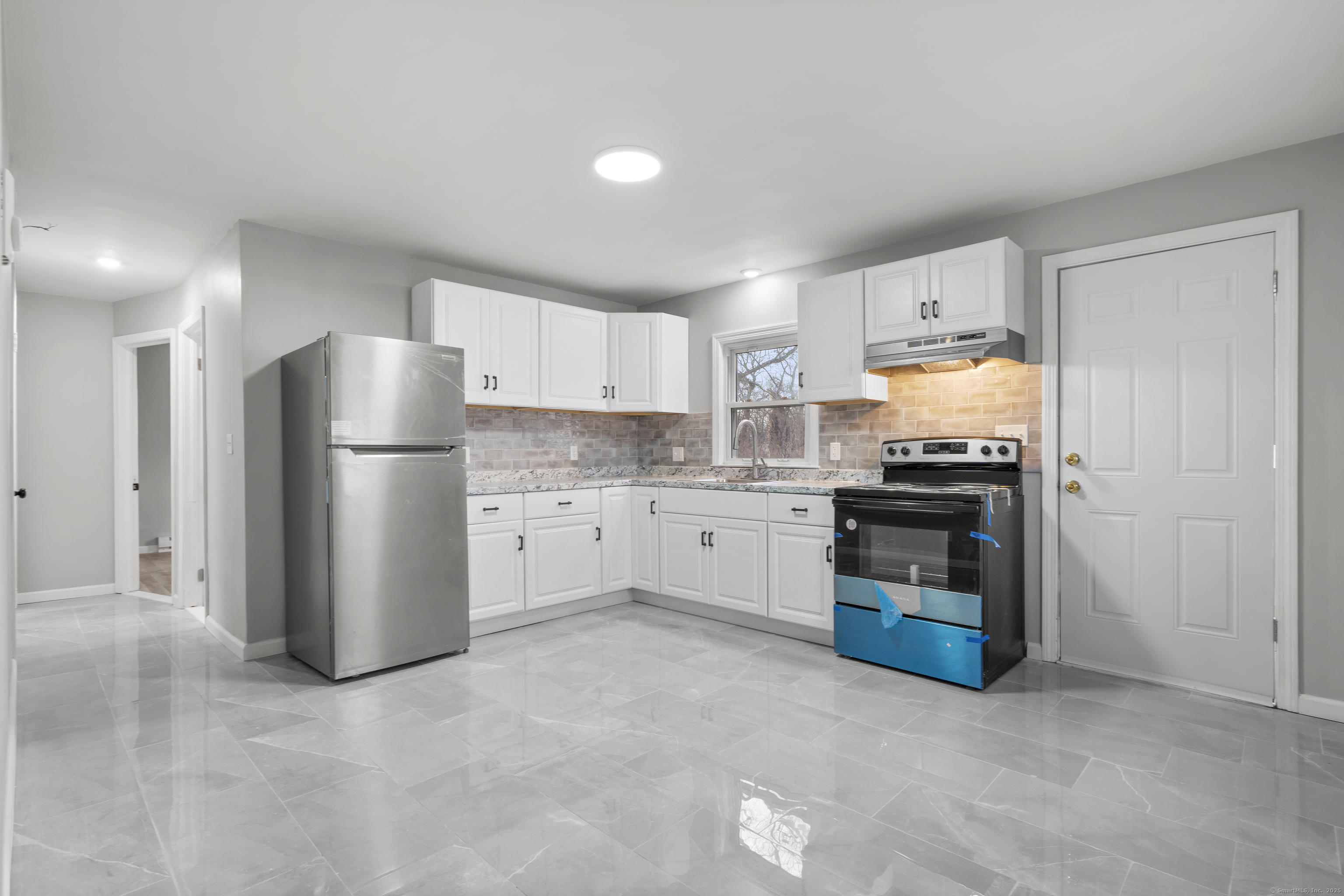 1119 Meriden Road, Waterbury, Connecticut image 17