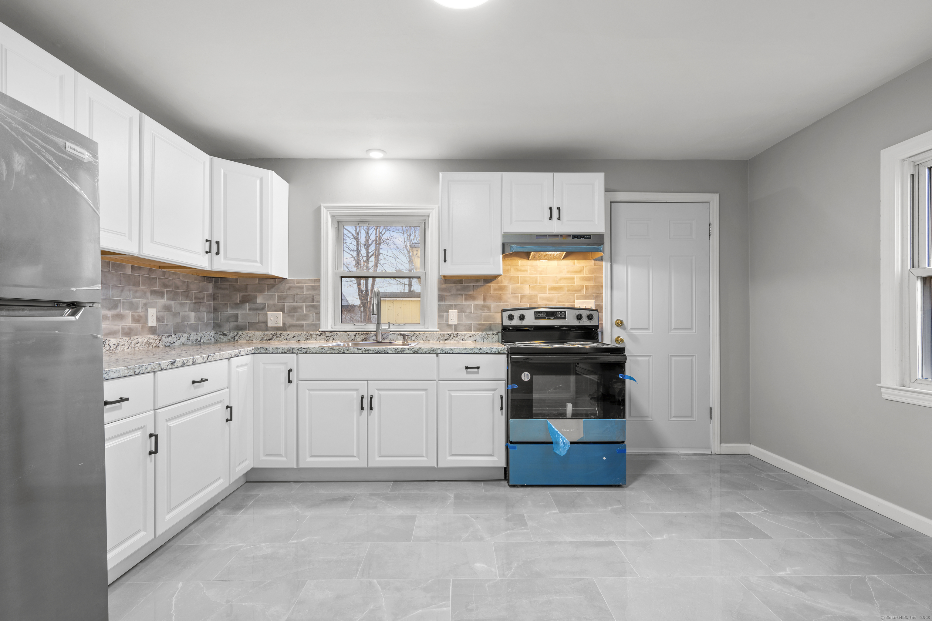 1119 Meriden Road, Waterbury, Connecticut image 20