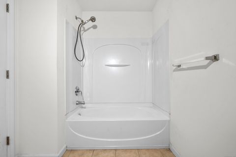 Tiny photo for 2660 North Avenue #238, Bridgeport, CT 06604 (MLS # 24153609)