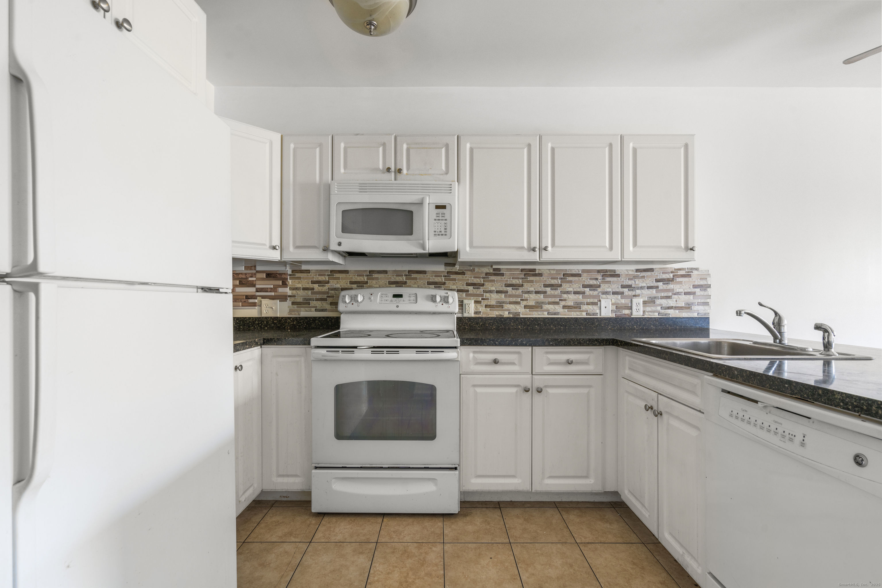 2660 North Avenue 238