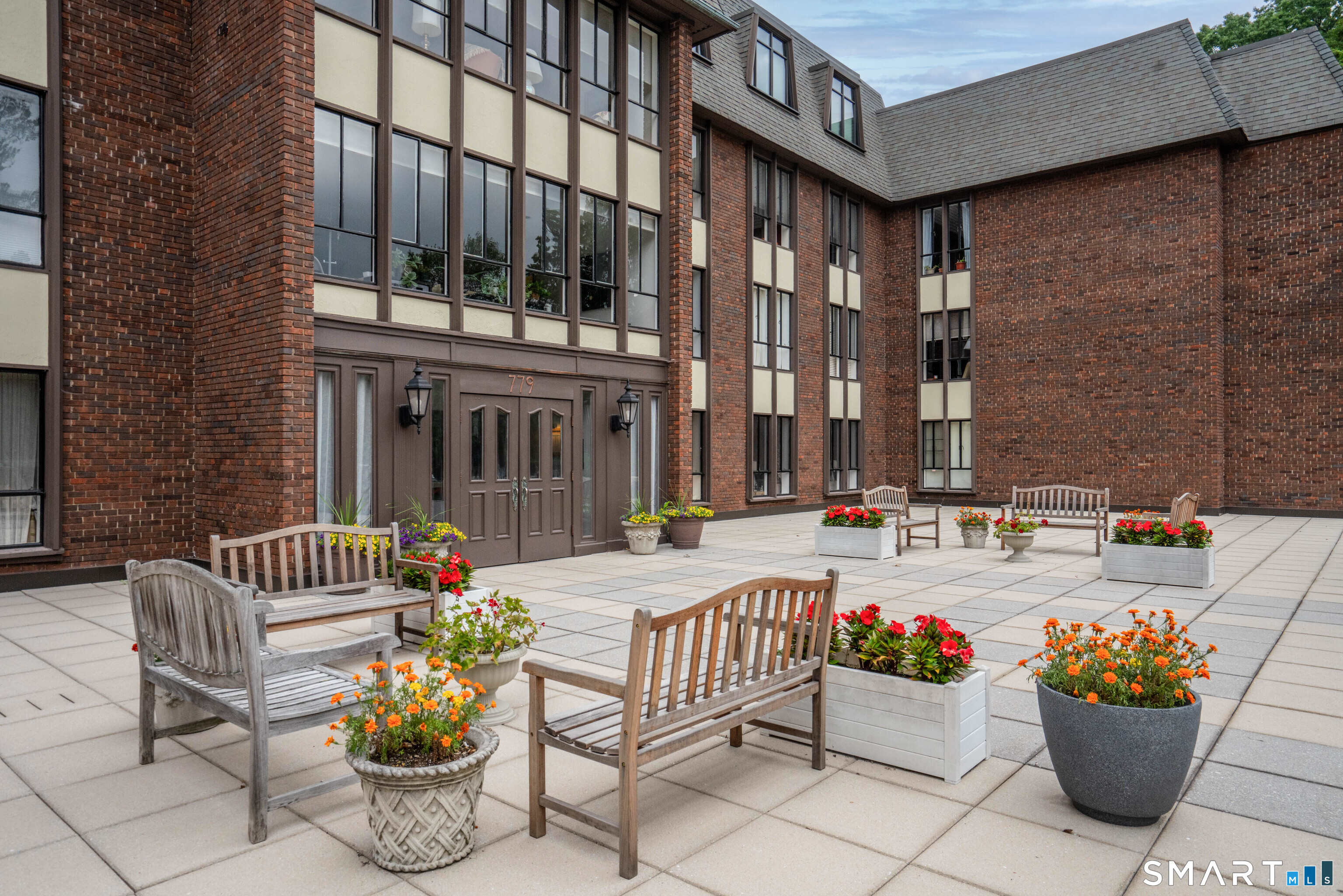 779 Prospect Avenue B14